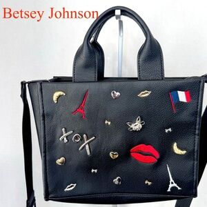 BETSEY JOHNSON Paris Embroidered/Embellished w charms/Handbag/Mini Tote/Black